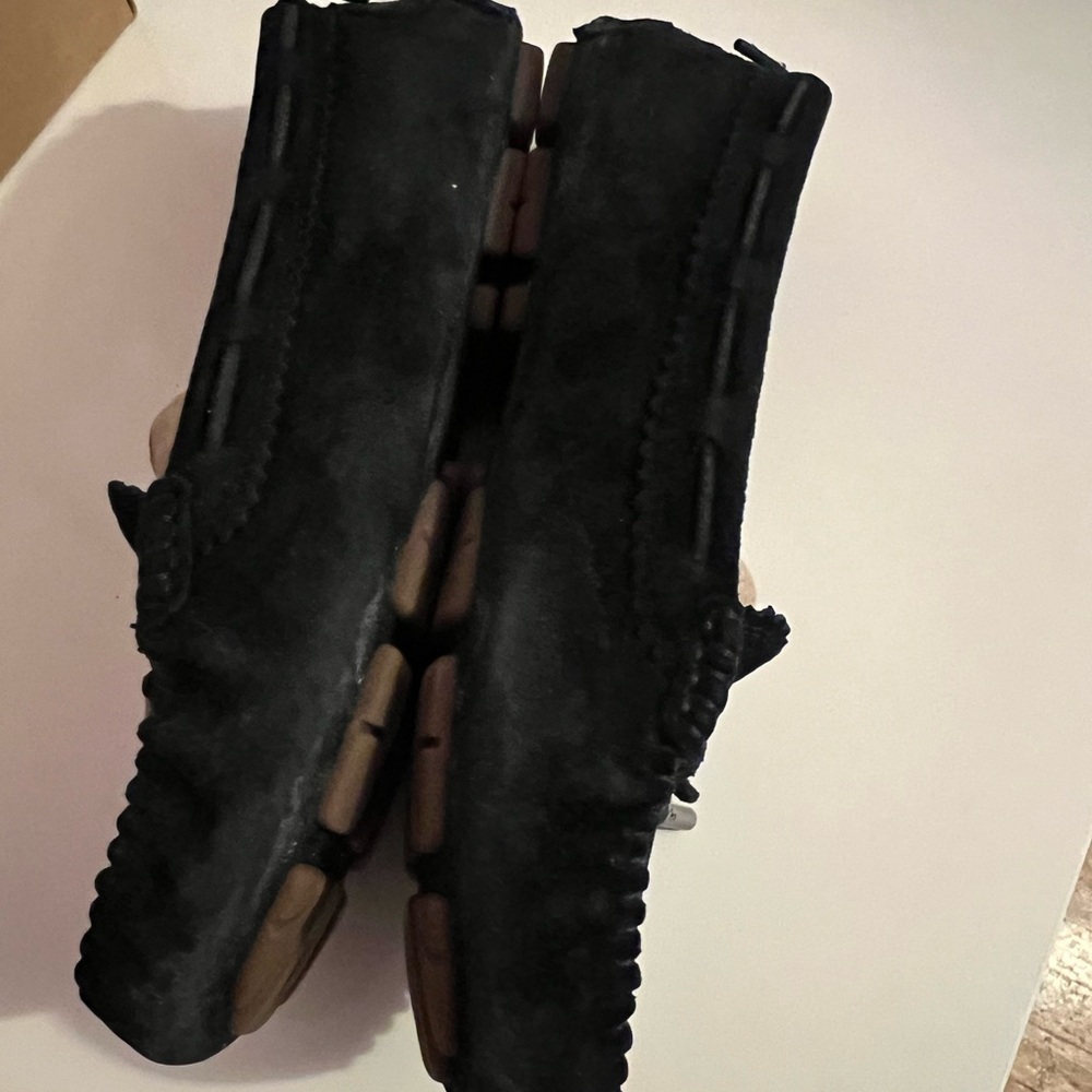 UGG Roni Perf shoe - Picture 5 of 14